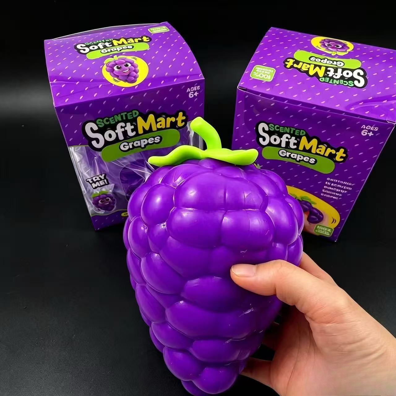 Realistic Bunch Grape Squeeze  - Wedding Fountain recensie en prijs