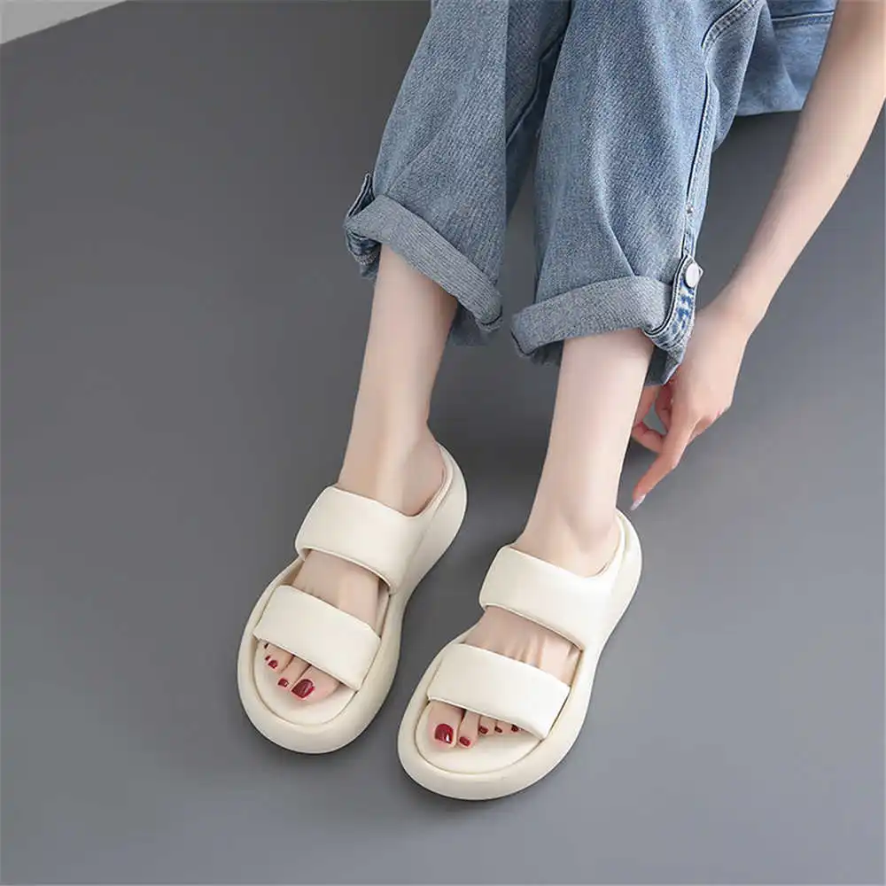 Size 39 Strips Summer Shoes Sa - Wedding Supply Outlet recensie en prijs