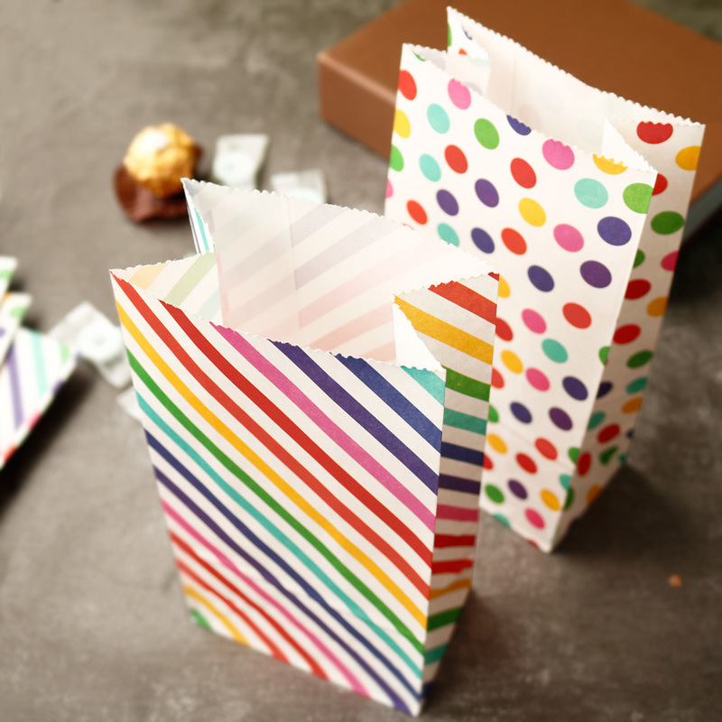 Small Paper Bags Rainbow Print - Wedding Favor Box recensie en prijs