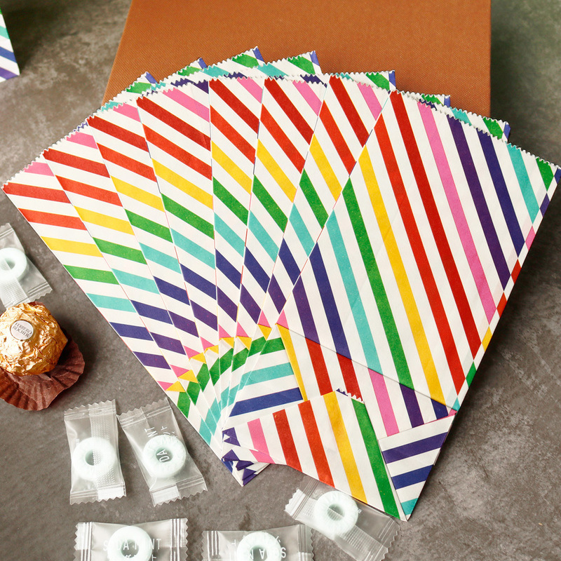 Small Paper Bags Rainbow Print - Wedding Favor Box recensie en prijs
